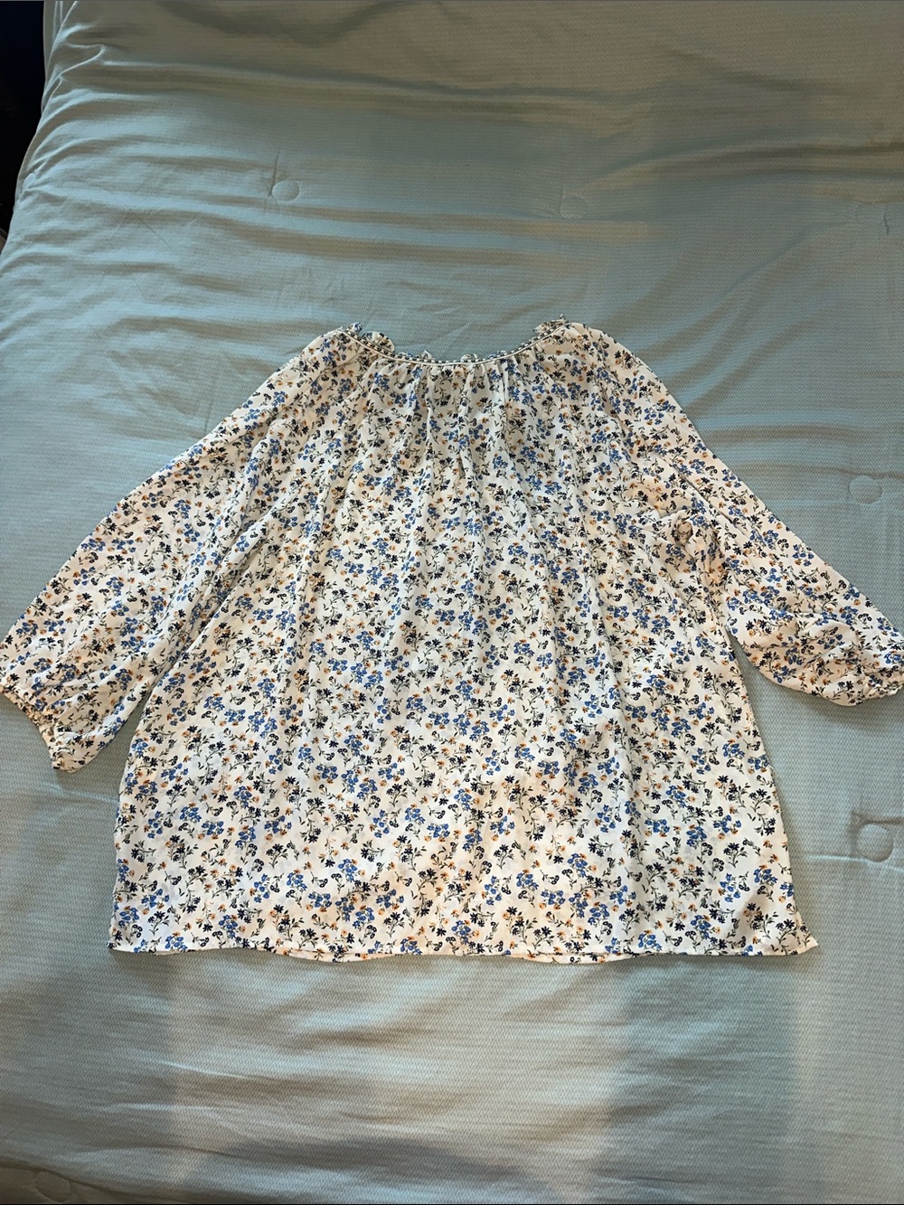 Max Studio White Floral Peasant Blouse with Blue Print - Picture 5 of 9